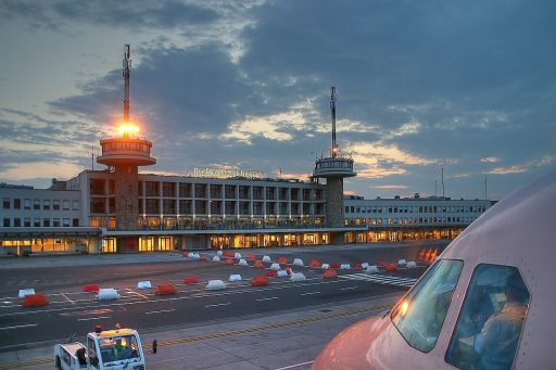 Történelmi légiforgalmi terhelés Budapesten: így készül a repülőtér és a főváros a BL-döntőre